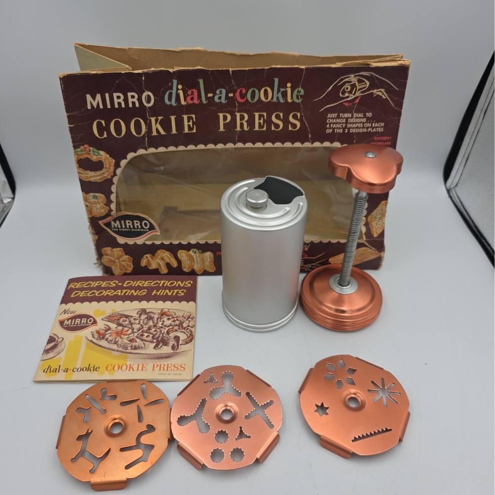 Vintage MIRRO DIAL-A-COOKIE Press 3 Discs 12 Designs Aluminum With Box